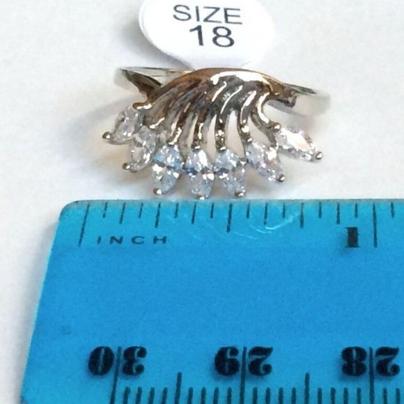 Art Deco Cocktail Ring Size 9 Vintage Cubic Zirconia Silver Rhodium Plated Crown - Picture 9 of 11